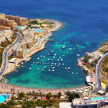 Trendy 3 Bedroom In Center * Sliema