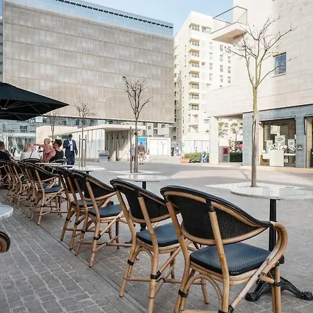 아파트 Trendy 3 Bedroom In Center 슬리에마